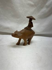 lot 147 image: Hand Carved Wooden Asian Water Buffalo Figurine