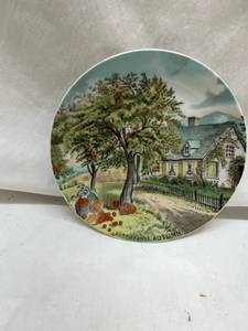 lot 159 image: Currier & Ives Autumn Scene Decorative Plate