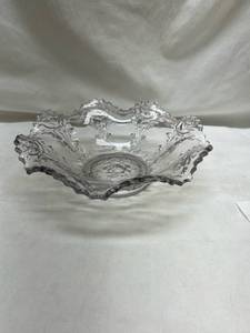 lot 161 image: Pressed Glass Serving Bowl with Floral Pattern