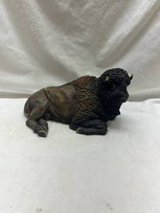 lot 165 image: Resting Buffalo Figurine