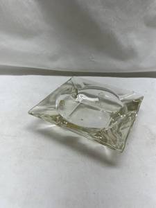 lot 167 image: Clear Glass Square Ashtray