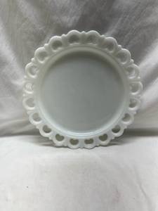 lot 178 image: Milk Glass Lace Edge Plate