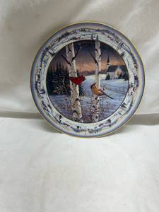 lot 196 image: Bradford Exchange Pinegroves Twilight Collector Plate Third in Series