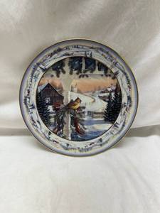 lot 199 image: Bradford Exchange Winter Cardinal Plate - Afternoon in Pinegrove