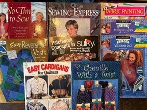 lot 323 image: Crafting Books - PLEASE SEE ALL PICTURES