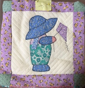 lot 333 image: Quilting Square Pieces, 29