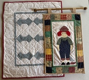 lot 206 image: Quilt DecorTapestries, Please See Pictures for Sizes