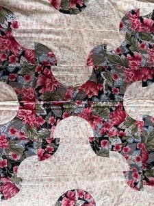 lot 212 image: Quilt Top, Approx 94x96