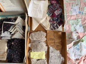 lot 252 image: Pre-Cut Quilt Squares and Project Pieces