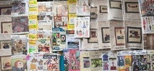 lot 126 image: Table Full of Patterns, Crafts, Raggedy Ann and Andy and MORE See Pictures for Variety