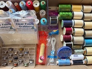 lot 153 image: Thread, Fabric Grabbers