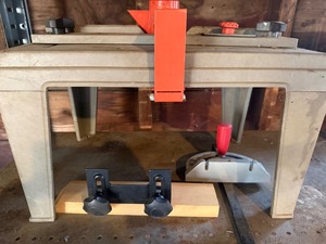lot 31 image: Router Table and Accessories