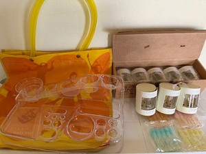 lot 1010 image: Mary Kay Perfumes