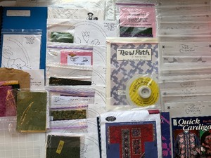 lot 167 image: Quilting Tools, Patterns w Squares and Rotary Cutting Mat
