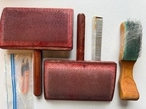lot 176 image: Ashford Wool Brushes and More