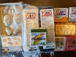 lot 381 image: Crafting Clay and Molds