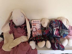lot 418 image: Homemade Bunnies, Pillows and Some Project Pieces (large bunny is an ironing board cover)