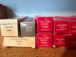 lot 1013 image: Mary Kay Products, Please See Pictures