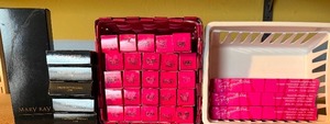 lot 1017 image: Mary Kay Products, Please See Pictures