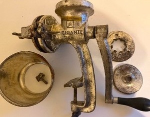 lot 739 image: Gigante Meat Grinder Parts