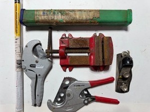 lot 780 image: Misc Tools - Vise, Stanley Planer, Plumb-Pro, Apollo Pipe Cutter, Welding Rods