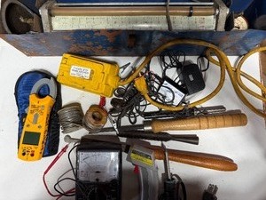 lot 784 image: Misc Tools From Around the Garage