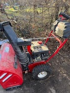 lot 797 image: Troy-Bilt Snow Blower, No Key, Please Read Description