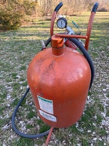 lot 801 image: Sand Blaster
