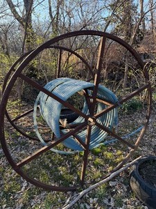 lot 802 image: Large Metal Hose Reel (blue), Will Need TruckTrailer to Pick Up