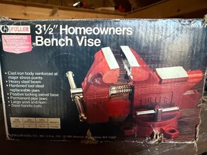 lot 805 image: Fuller Bench Vise, New in Box