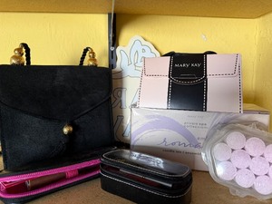 lot 1025 image: Mary Kay Products, Please See Pictures