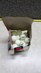 lot 943 image: Penn 1 Star Recreational Table Tennis Balls