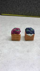 lot 974 image: Berry Basket Salt and Pepper Set. (SS)