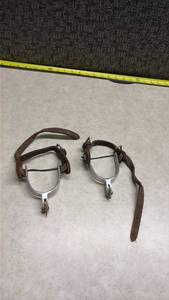lot 999 image: 2 Western Horse Spurs with Leather Straps