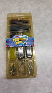 lot 1011 image: Rapala Fishing Kids Soft Plastics Kit