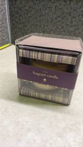lot 1032 image: Squared Citrus Fragrant Candle