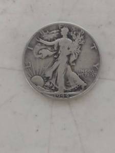 lot 1003 image: 1944-D Walking Liberty Silver Half Dollar
