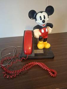 Mickey Mouse AT&T Push Button Telephone