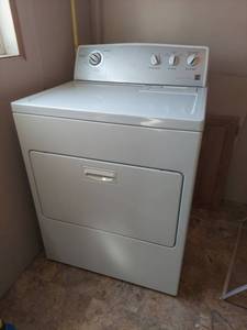 lot 2025 image: Kenmore Series 500 Electric Dryer