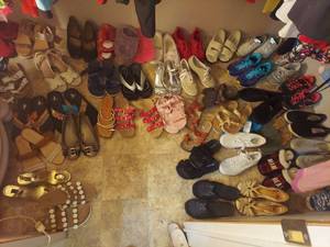 lot 2071 image: Large Mixed Shoe Collection Lot - Sizes 9, 9.5 and 10