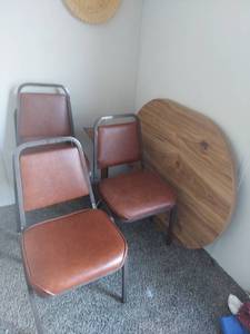 lot 2110 image: Table and 4 Chairs