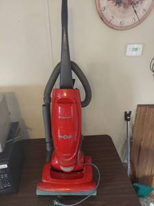 lot 2147 image: Panasonic Aero Reel HEPA Upright Vacuum Cleaner