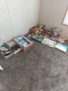 lot 2166 image: Disney VHS Collection & Mixed Toys Lot
