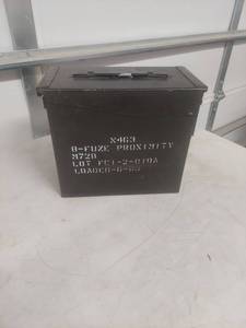 lot 1009 image: Military Surplus Ammo Can Storage Box