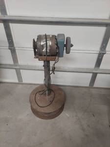 lot 2180 image: Industrial Bench Grinder with Stand