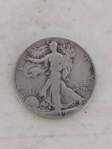 lot 2230 image: 1939 Walking Liberty Silver Half Dollar