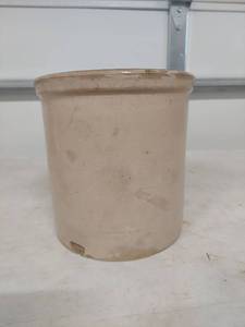 lot 2244 image: Stoneware Crock