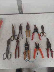 lot 2256 image: Collection of Metal Cutting Snips and Shears
