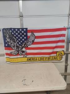 lot 2259 image: American Eagle Patriotic Banner Flag 58x32