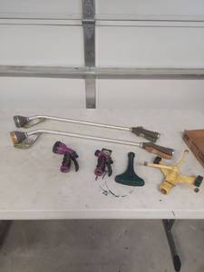 lot 2260 image: Garden Watering Tools Set - Nelson Sprinkler and Nozzles